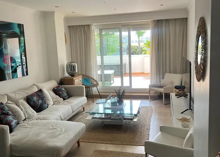 Near Puerto Banus דירה מארבלה